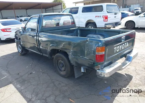 1992 Toyota Pickup 1/2 Ton Short Wheelbase из США, поврежденный, VIN JT4RN81A6N0102277